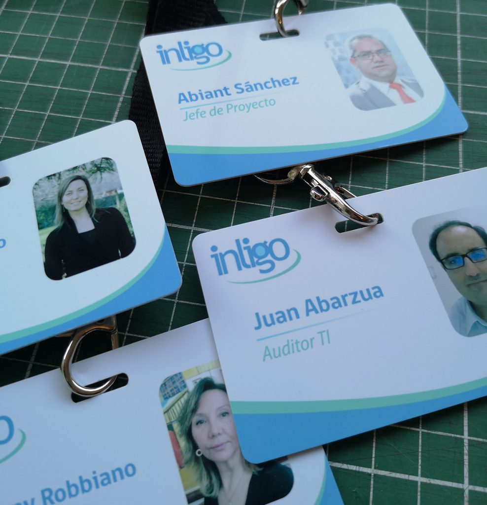 Credenciales PVC inligo con lanyard