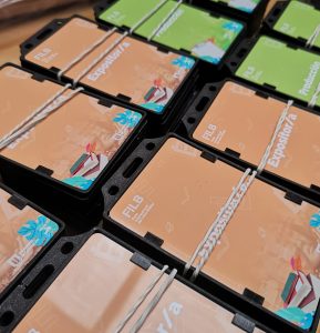 Credenciales pvc impresas con porta credencial