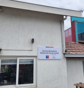 Letrero Acrílico, 4 Distanciadores, con instalación. Fundación Tierra de Esperanza - Coronel